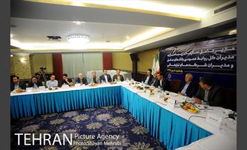 نشست هم اندیشی مدیرعامل سازمان زیباسازی، مدیران کل روابط عمومی بانک های عامل و مدیران شرکت های تبلیغاتی 18