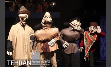 ⁣نمایش حکایت حکایت طبیب اجباری مولیر‎ 1