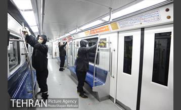عملیات ضد عفونی کردن مترو تهران 22
