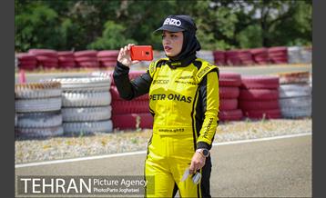 مسابقات اتومبیلرانى اسلالوم بانوان؛ جام مدافعان سلامت 10