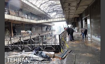 تخلیه اجناس مغازه های باقی مانده ساختمان پلاسکو -2 1