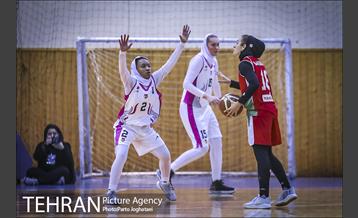 دیدارهای هفته پایانی بسکتبال زنان 1