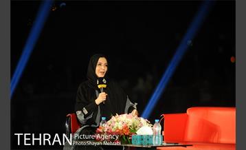 ویژه برنامه شب فیروزه ای در دریاچه شهدای خلیج فارس 11