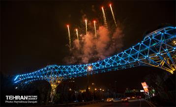 نورافشانی نوروزی در پل طبیعت  7