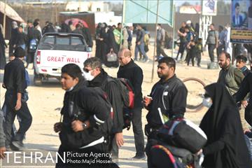 حضور دکتر قالیباف در پیاده‌روی اربعین، از نجف تا کربلا 12