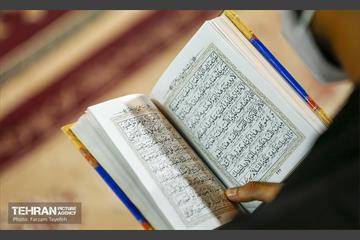 راه اندازی پویش نذر کتاب در ایام محرم در منطقه 5