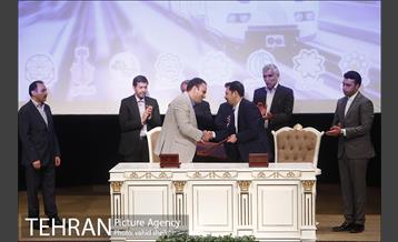 مراسم انعقاد قرارداد ریلی درون شهری 31