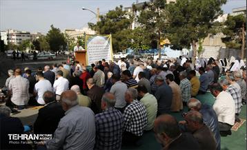 اقامه نماز عید سعید فطر در محله شهران 48