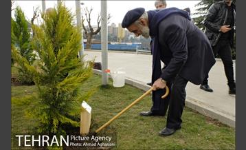 آیین درختکاری در بوستان گفتگو 20