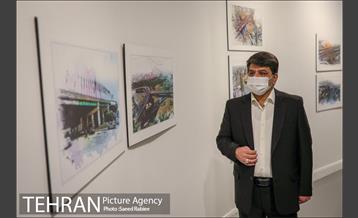 بازدید مدیران شهری و اعضای شورای شهر تهران از نمایشگاه تهران از منظر هنرمندان-2 22