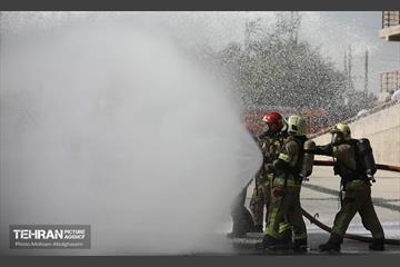 بازدید رییس مدیریت بحران کشور از مرکز آموزش آتش‌نشانی شهرداری تهران 51