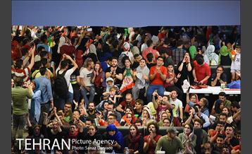 تماشای مسابقات جام جهانی فوتبال  8