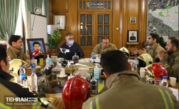 دیدار نمایندگان آتش‌نشانان با شهردار تهران 3