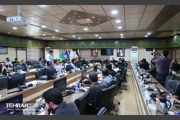حضور شهردار تهران در مرکز مانیتورینگ منطقه ۲۰