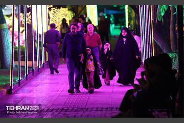 «جشن نور تهران» در بلوار کشاورز 1