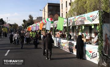 خدمت‌رسانی شهرداری تهران به نمازگزاران عید فطر در مصلی تهران 37