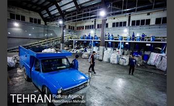 شهردار شب پوریا سوری، سرپرست مرکز ارتباطات شهرداری 19