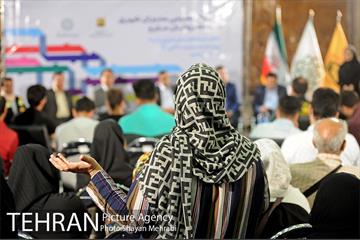 گفتگوی صمیمی دستفروشان مترو با مدیران شهری 7