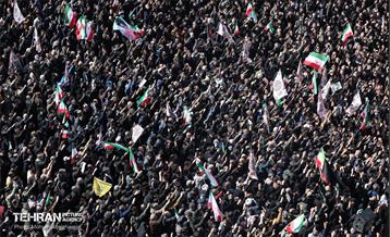 اجتماع مردم تهران در پی شهادت رهبر انقلاب - 2 28