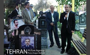 تجدید پیمان خبرنگاران تهرانی با شهدای رسانه 8