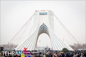 راهپیمایی یوم الله ۲۲ بهمن 3