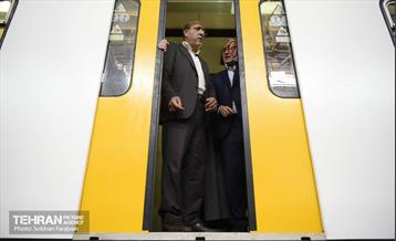 بازدید اعضای شورای اسلامی شهر تهران از شرکت واگن‌سازی تهران 7