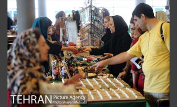 پانزدهمین نمایشگاه «‌زنان و تولید ملی»  27