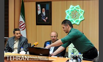 جلسه شورای معاونین و مدیران شهرداری تهران با حضور قالیباف 14