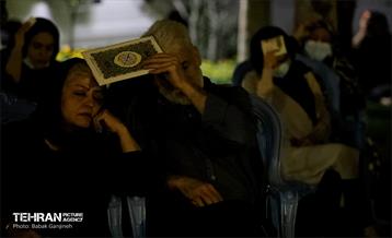 مراسم احیای شب بیست و سوم در مقبره شهدای بوستان سیمرغ 28