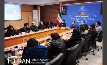 نشست صمیمانه رئیس مرکز ارتباطات شهرداری تهران با اصحاب رسانه 2