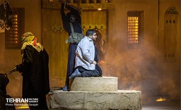 نمایش میدانی جان‌فدا 36