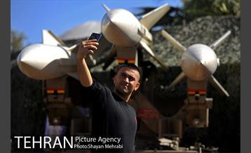 نمایشگاه دفاع مقدس در میدان بهارستان 10