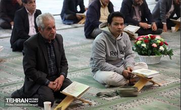 محفل انس با قرآن در مسجد خوزستانی‌ها 26