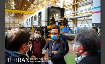 بازدید از اولین قطار ملی مترو 19