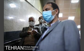 بازدید سخنگوی دولت از طرح استفاده اجباری ماسک در مترو 13