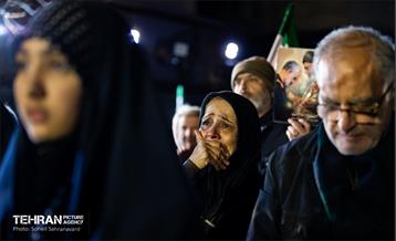مراسم عزاداری شهادت رهبر انقلاب اسلامی در میدان شهدای هفتم تیر 6