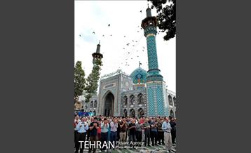 نماز عید فطر در امامزاده صالح(ع) 2