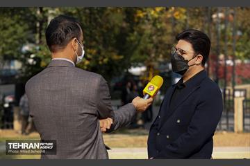 مراسم تشییع پیکر مرحومه ایران درودی هنرمند نقاش 1