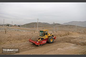 اینجا کارگاهه؛ بزرگراه شهید شوشتری 25