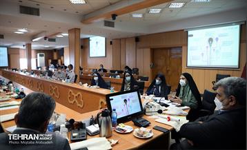 آیین رونمایی از سند شهر و زنان 6