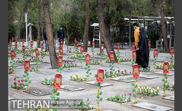 اولین پنجشنبه سال 1400 در بهشت زهرا(س) 9