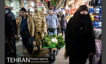 تهران یک شب مانده به یلدا 12