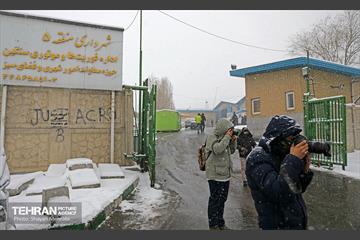 بازدید اصحاب رسانه از خدمات برف‌روبی منطقه 5 شهرداری تهران 14