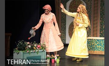 نمایش گیسوانی برای پرواز‎ 6