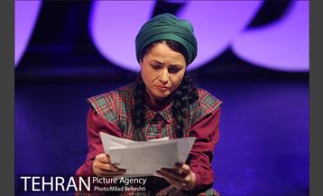 نمایش شب دشنه های بلند‎ 6