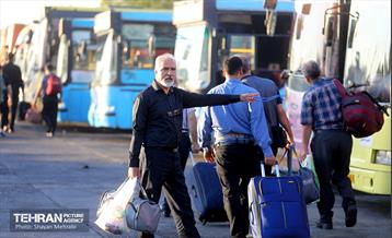 آیین بدرقه کاروان اعزامی اتوبوس های خادم الحسین (ع) 18