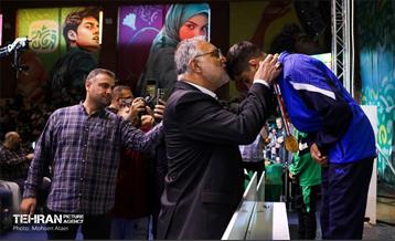 سومین جام قهرمان شهر 13