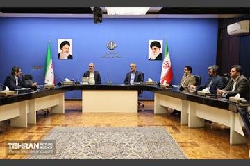 تفاهم‌نامه همکاری شهرداری تهران و وزارت صمت 11