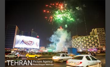 نورافشانی میدان ولیعصر(عج) به مناسبت روز مادر 14