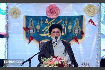 آیین تجلیل از 110 مادر و همسر شهید منطقه 20 6